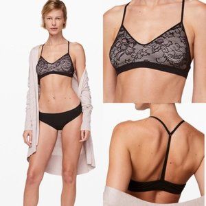 NEW Lululemon Live in Lace Bralette in Black